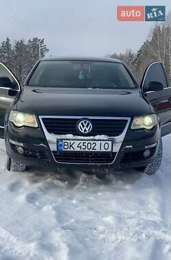 Седан Volkswagen Passat 2007 в Сарнах