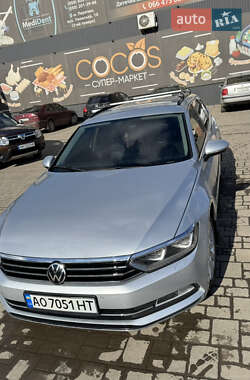 Универсал Volkswagen Passat 2017 в Ужгороде