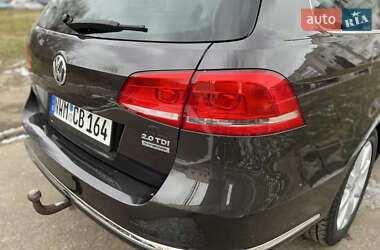 Универсал Volkswagen Passat 2011 в Калуше