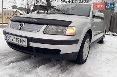 Седан Volkswagen Passat 2000 в Дрогобыче