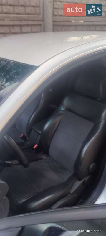 Седан Volkswagen Passat 2005 в Львове