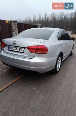 Седан Volkswagen Passat 2014 в Виннице