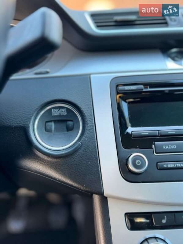 Універсал Volkswagen Passat 2014 в Виноградові