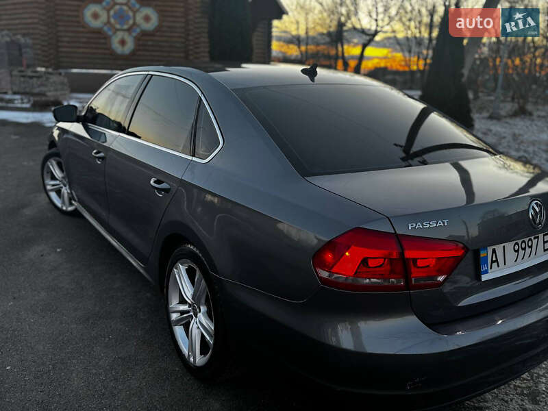 Седан Volkswagen Passat 2014 в Киеве