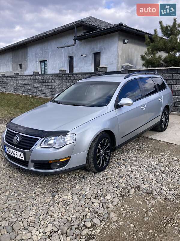 Універсал Volkswagen Passat 2010 в Виноградові