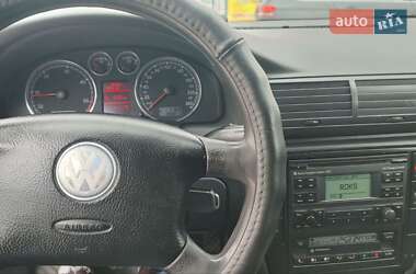 Универсал Volkswagen Passat 2004 в Тернополе