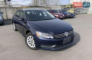 Седан Volkswagen Passat 2013 в Запорожье