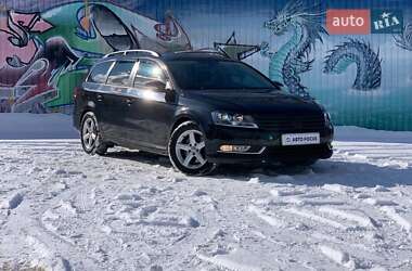 Універсал Volkswagen Passat 2013 в Києві