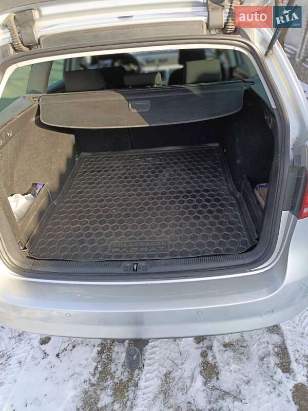 Универсал Volkswagen Passat 2014 в Тростянце