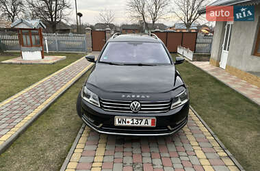 Универсал Volkswagen Passat 2011 в Снятине