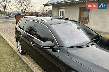 Универсал Volkswagen Passat 2011 в Снятине