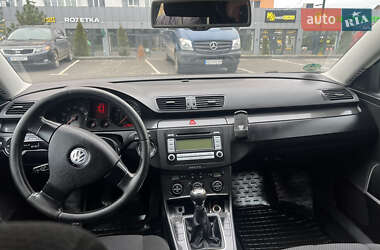 Седан Volkswagen Passat 2006 в Виннице