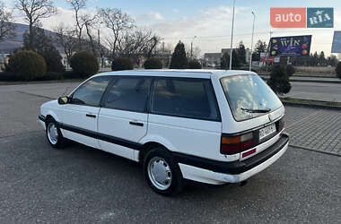 Универсал Volkswagen Passat 1989 в Виноградове