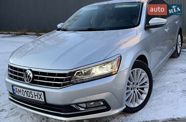 Седан Volkswagen Passat 2016 в Житомирі