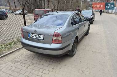 Седан Volkswagen Passat 2003 в Львове