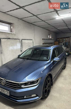 Универсал Volkswagen Passat 2016 в Каневе