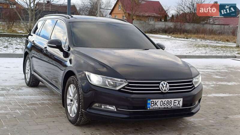 Універсал Volkswagen Passat 2016 в Рівному