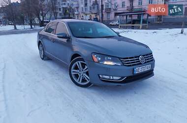 Седан Volkswagen Passat 2014 в Днепре