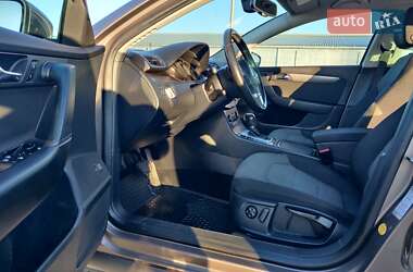Универсал Volkswagen Passat 2011 в 