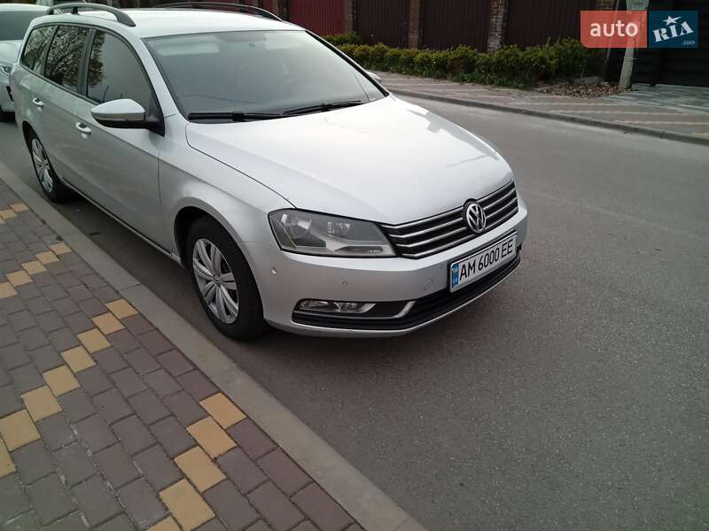 Volkswagen Passat 2011