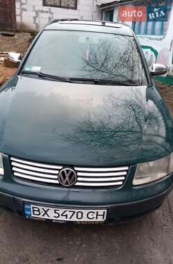 Седан Volkswagen Passat 1987 в Песчанке