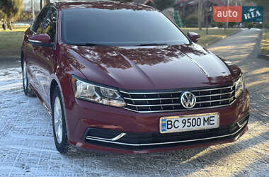 Седан Volkswagen Passat 2016 в Дрогобичі