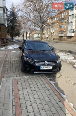 Седан Volkswagen Passat 2016 в Умани