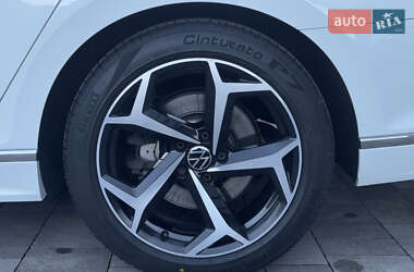 Седан Volkswagen Passat 2019 в 