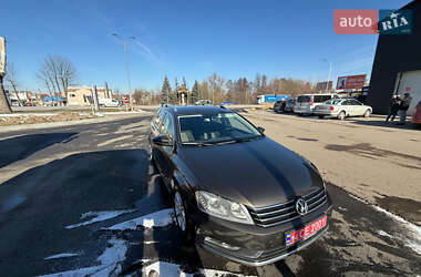 Универсал Volkswagen Passat 2012 в Львове