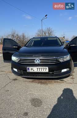 Универсал Volkswagen Passat 2015 в Звягеле