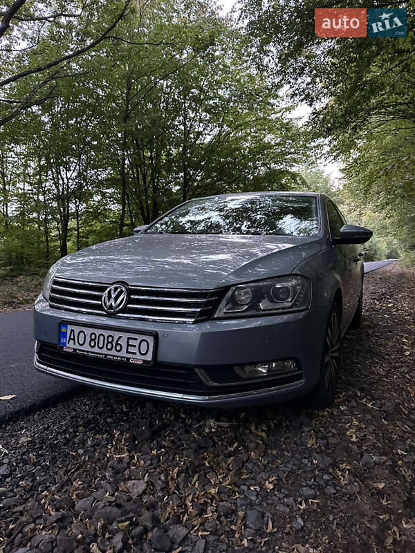 Седан Volkswagen Passat 2012 в Мукачево фото 2 Седан Volkswagen Passat 2012 в Мукачево
