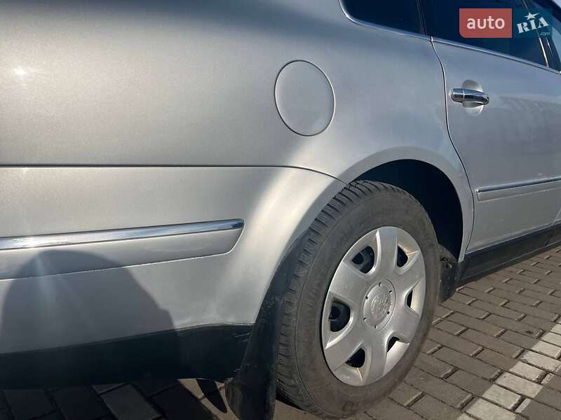 Седан Volkswagen Passat 2006 в Луцке