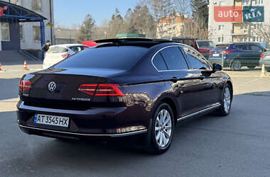 Седан Volkswagen Passat 2015 в Черновцах