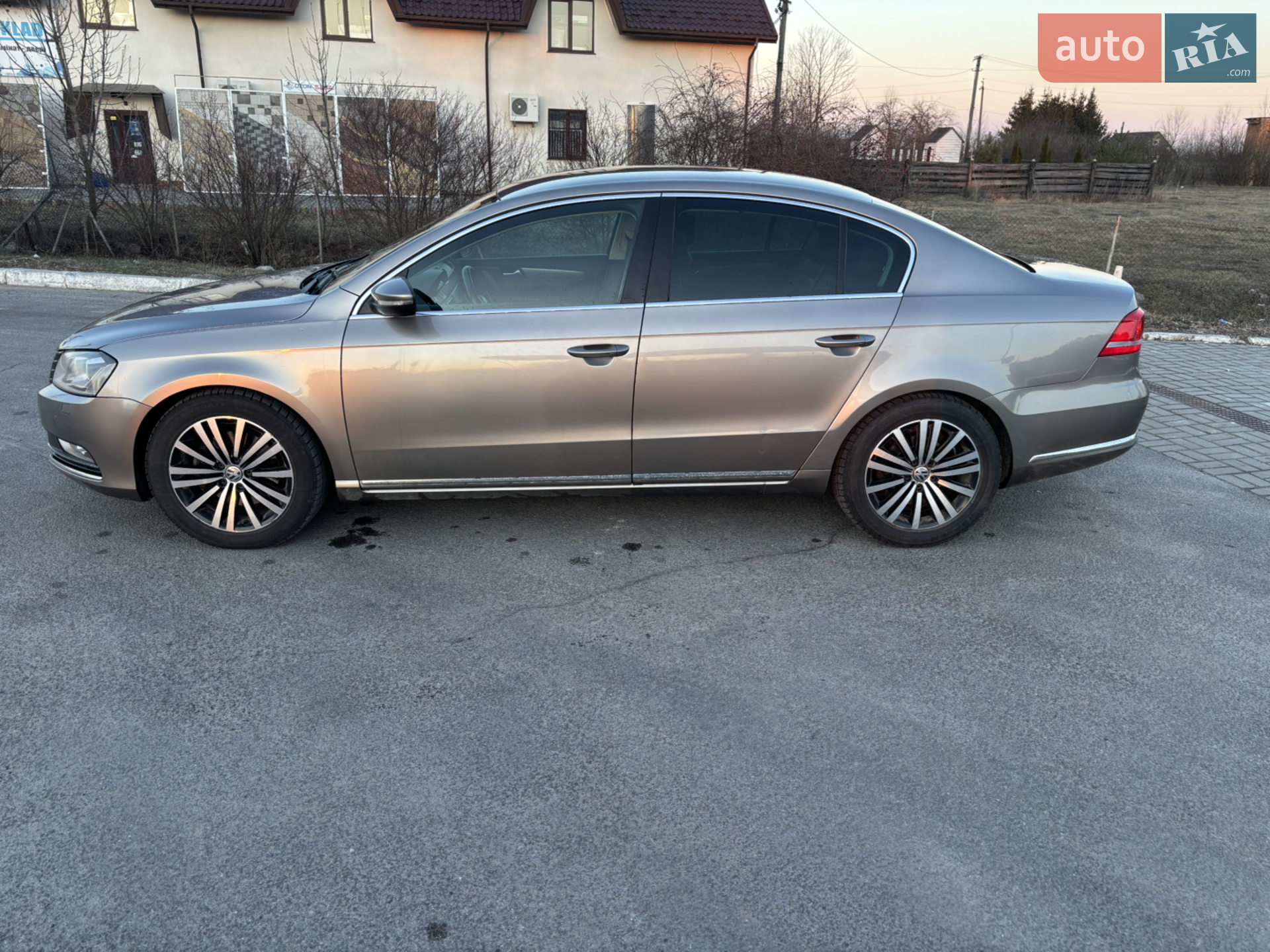 2013 Volkswagen Passat - мініатюра 9