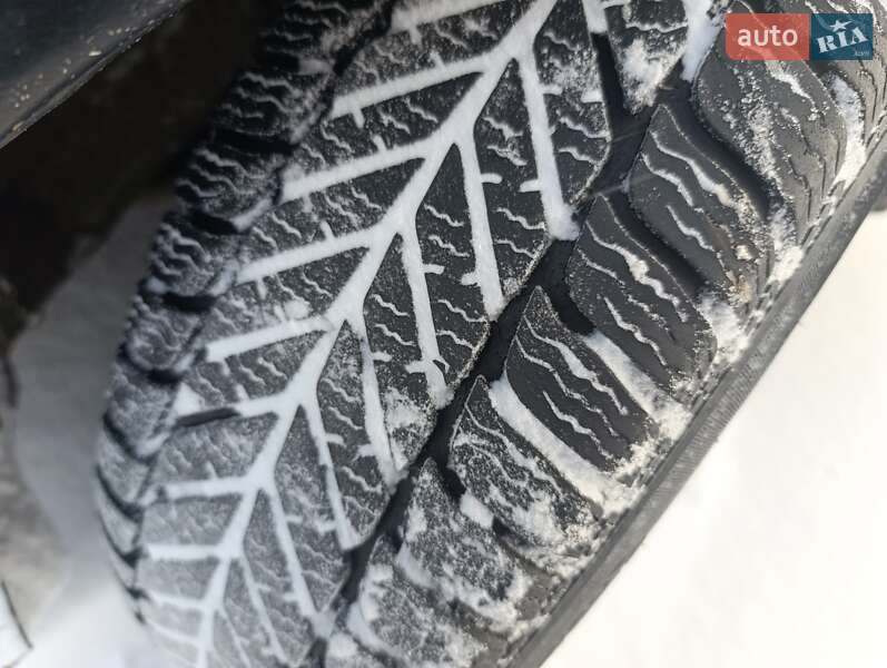 Універсал Volkswagen Passat 1991 в Глухові