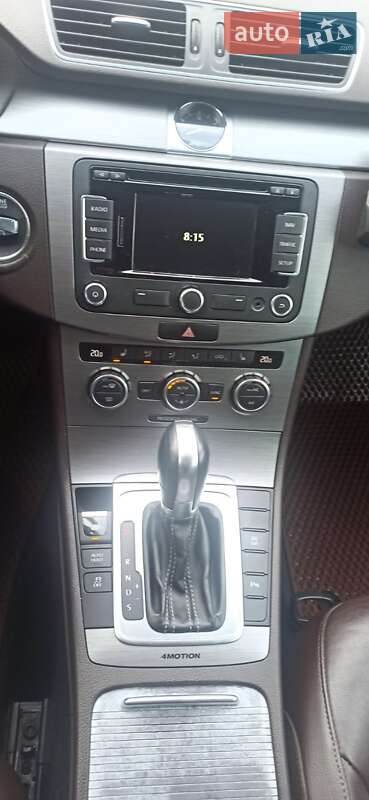 Універсал Volkswagen Passat 2014 в Івано-Франківську