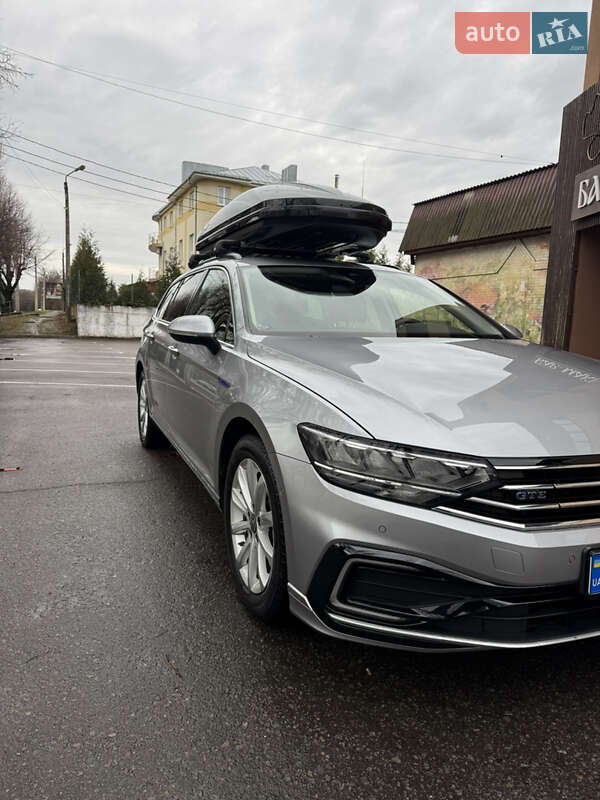 Универсал Volkswagen Passat 2022 в Киеве фото 2 Универсал Volkswagen Passat 2022 в Киеве