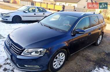 Универсал Volkswagen Passat 2012 в Луцке