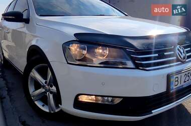 Универсал Volkswagen Passat 2013 в Днепре