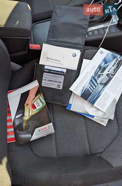 Універсал Volkswagen Passat 2013 в 