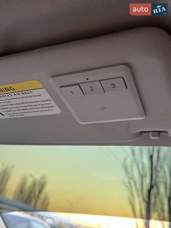 Седан Volkswagen Passat 2012 в Киеве