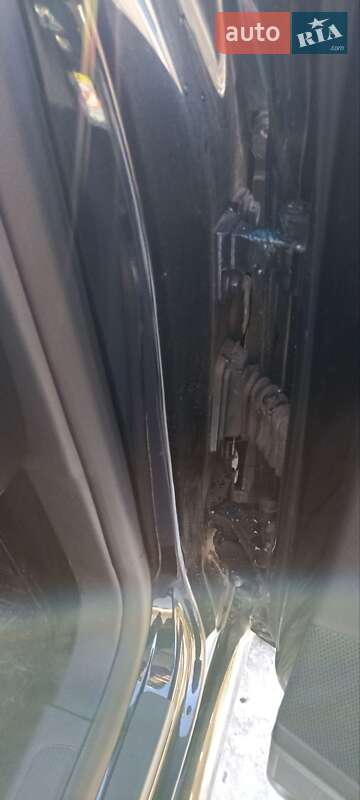 Универсал Volkswagen Passat 2011 в Коростене