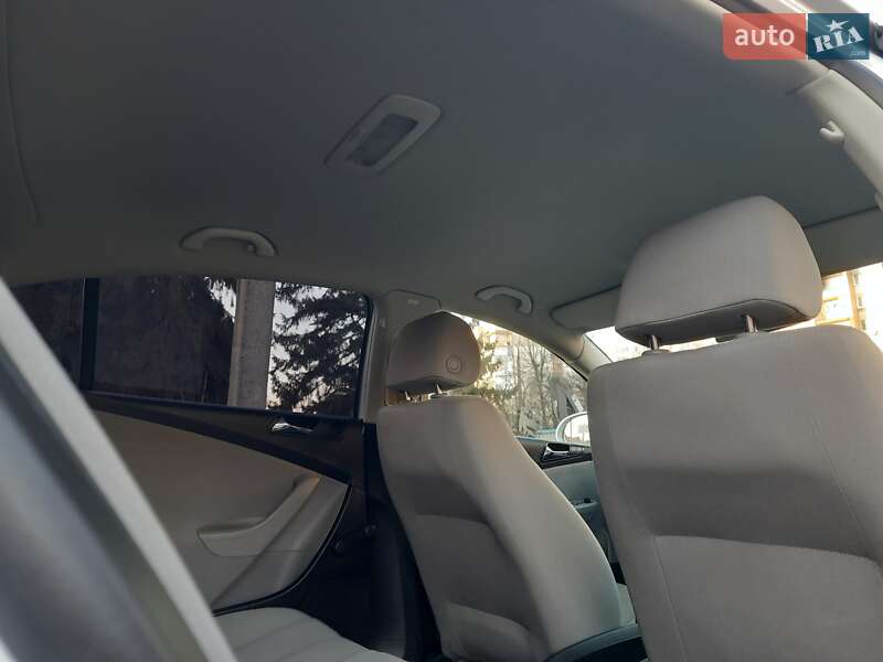 Седан Volkswagen Passat 2005 в Хмельницком