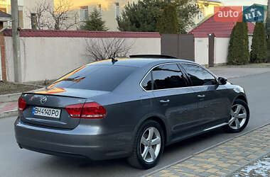 Седан Volkswagen Passat 2012 в Одесі