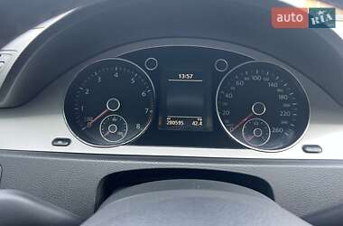 Седан Volkswagen Passat 2010 в 