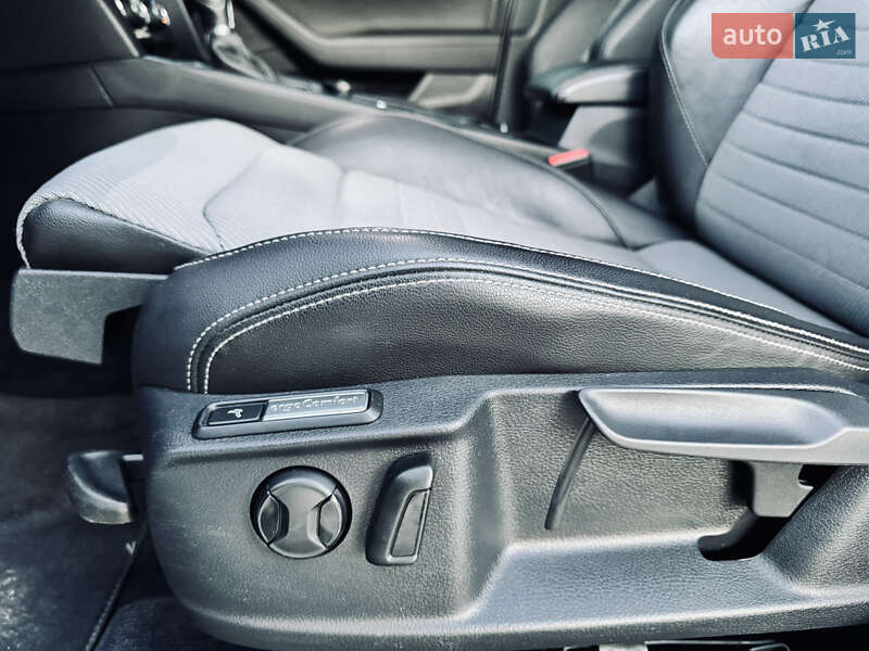 Седан Volkswagen Passat 2016 в Вінниці