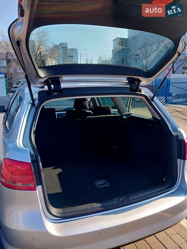 Универсал Volkswagen Passat 2014 в Николаеве