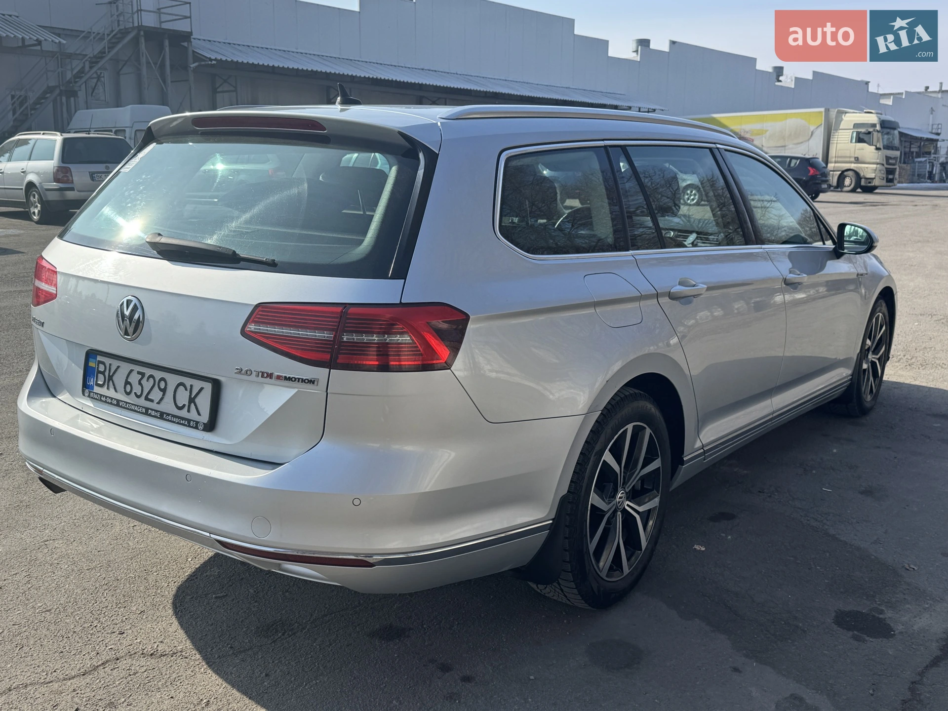 2015 Volkswagen Passat - мініатюра 4