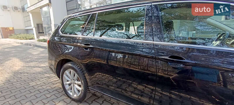 Универсал Volkswagen Passat 2016 в Ивано-Франковске