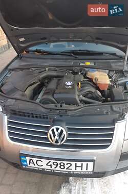 Универсал Volkswagen Passat 2001 в 